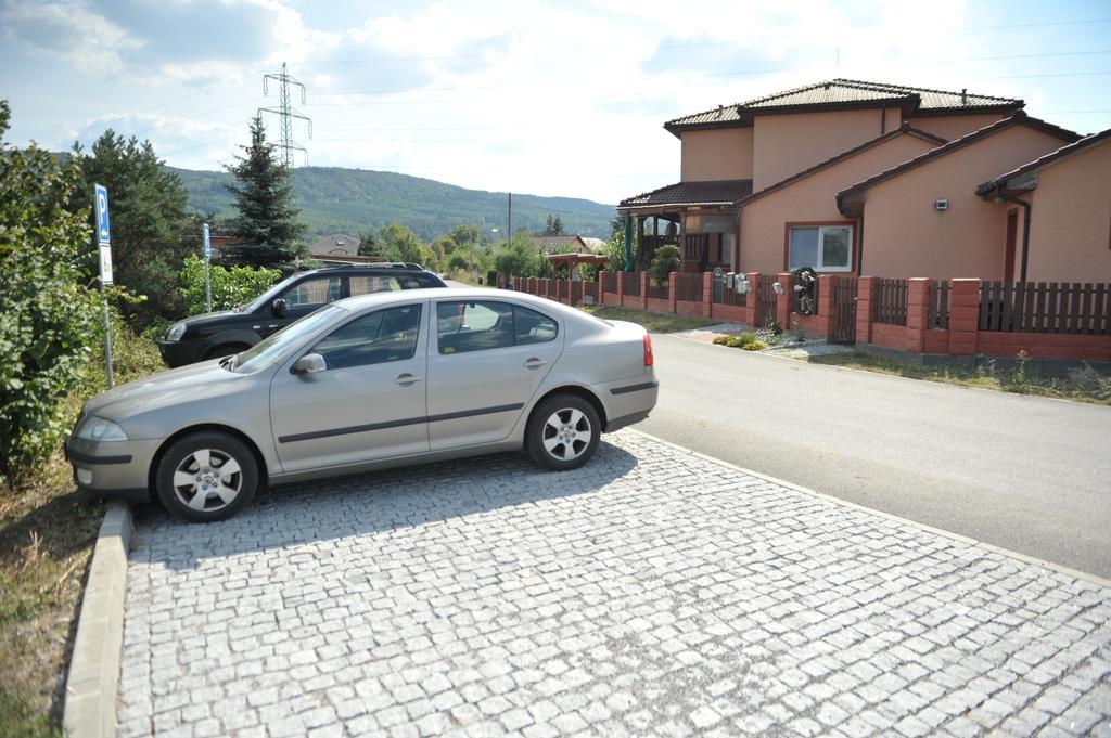 Penzion U Tulaka Dobřichovice Екстериор снимка